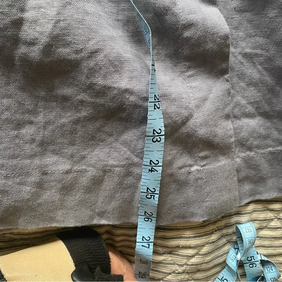 Not perfect linen skirt like new - Picture 5 of 5